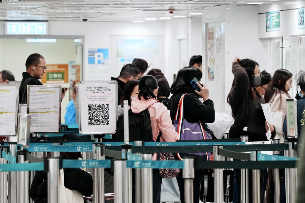 申請免試簽發香港正式駕駛執照實施將「電子即日籌」安排。