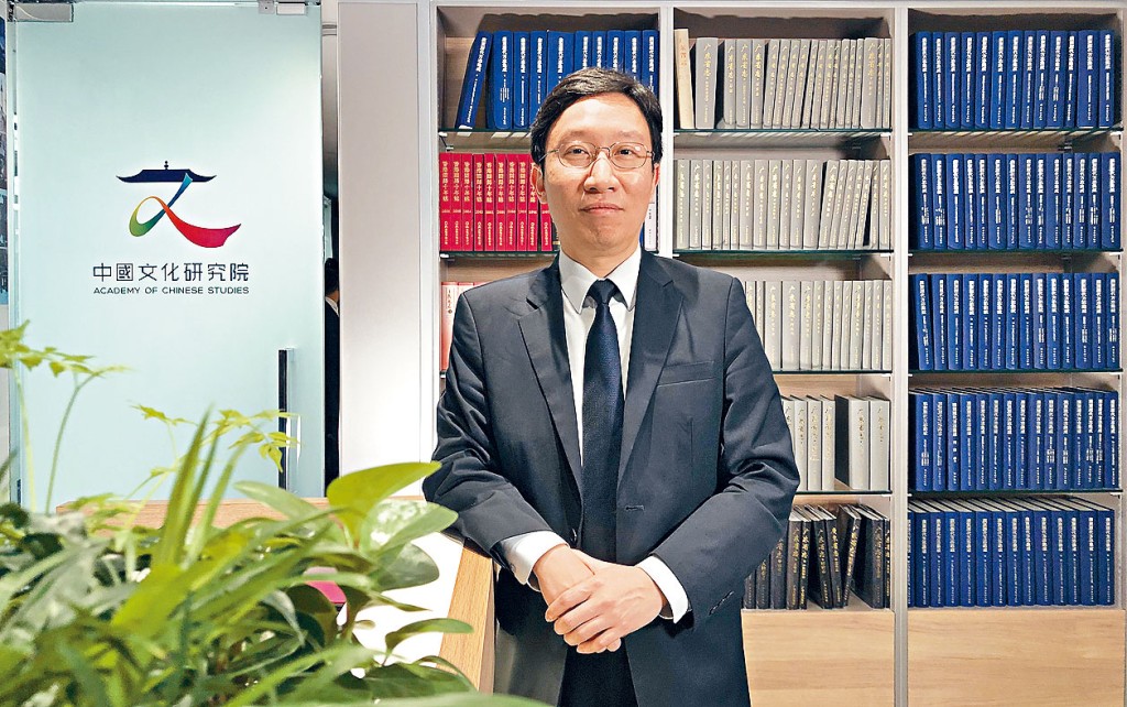 葉偉儀指,正在籌辦文史科相關的學習網站,預計下學年推出。