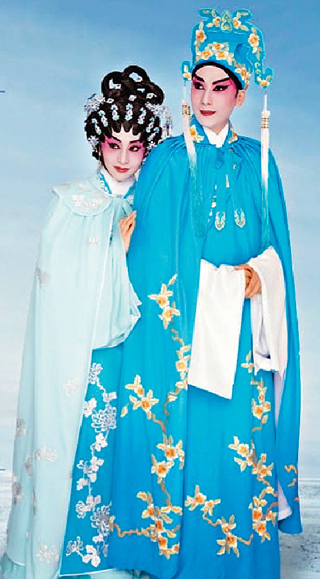 ■王志良与梁非同演出双重经典压力大。
