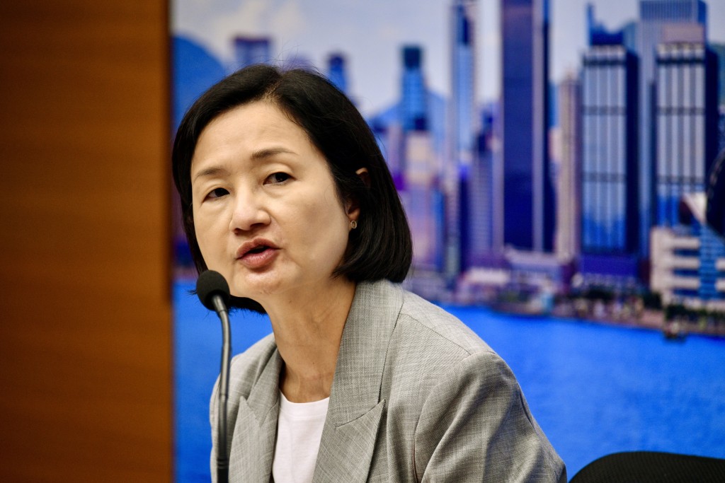 關婉儀指,港台會秉持特區政府給予的使命及約章內的大方向。資料圖片 關婉儀指,港台會秉持特區政府給予的使命及約章內的大方向。資料圖片