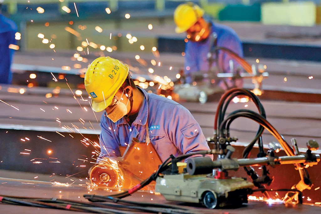 中國今年第一季度GDP按年增長5%，勝市場預期的4.8%增幅。