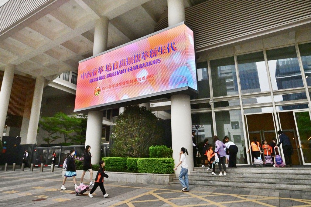 考评局表示，今年有4间港人或港澳子弟学校成为文凭试与考学校。 资料图片