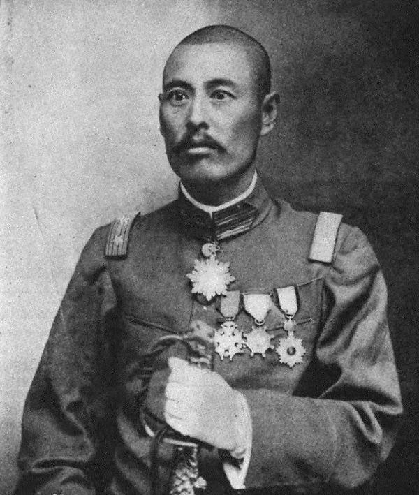 吳佩孚是直系軍閥首領，作戰勇猛、正直清廉。