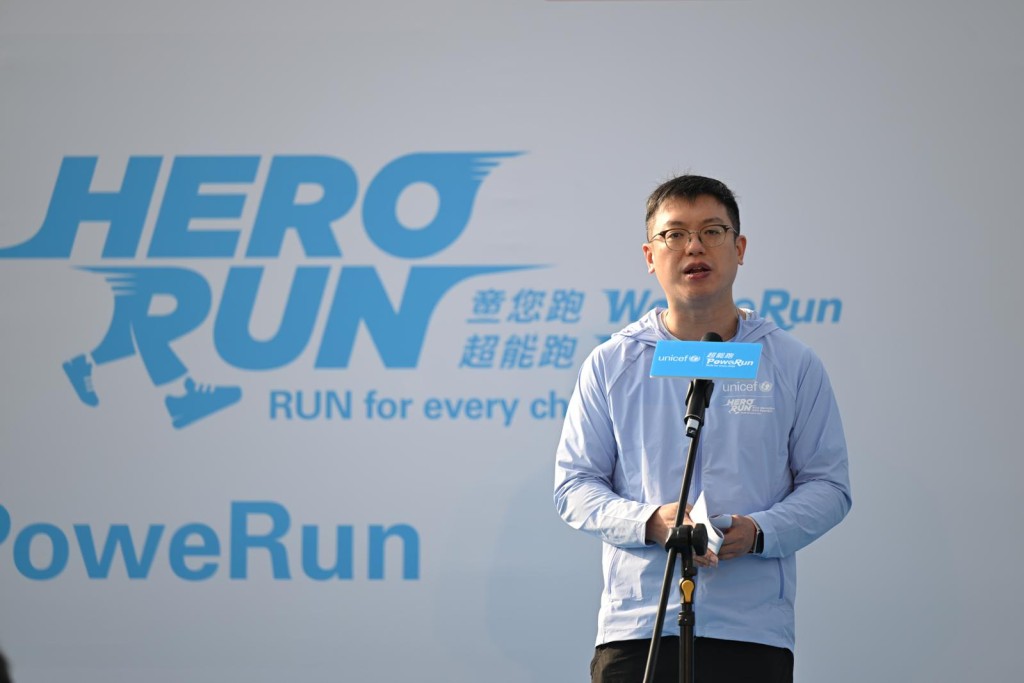 何啟明呼籲大埔區業主發揮守望相助的精神，以市值租金向宏福苑街坊租出單位，而非「坐地起價」。