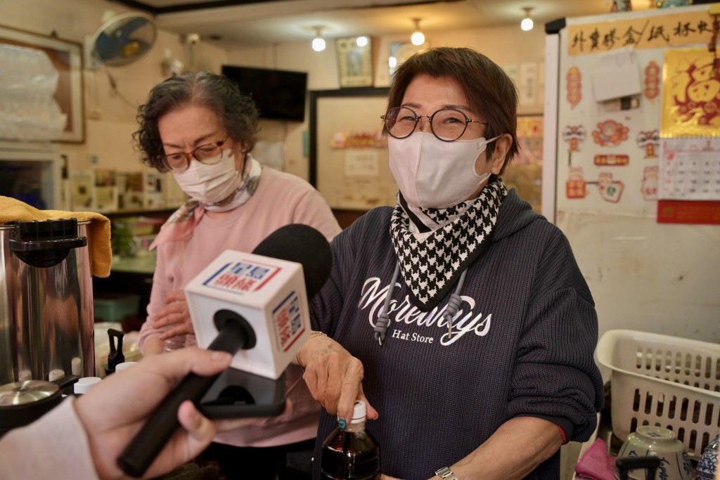 涼茶店店員周小姐表示，活動旺丁不旺財，「只是多了幾個人。」蘇正謙攝