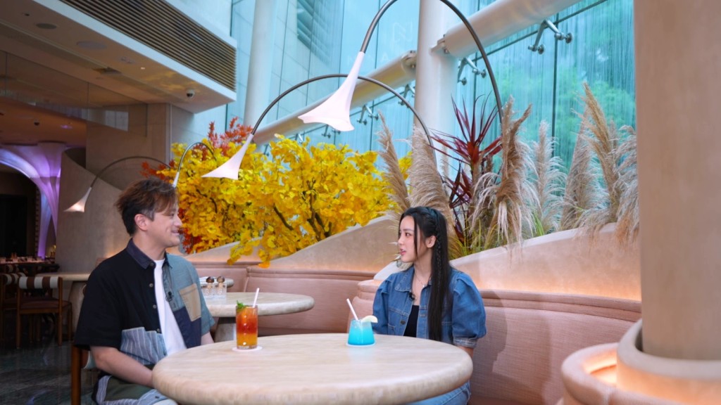 Chantel接受主持許文軒訪問。 Chantel接受主持許文軒訪問。