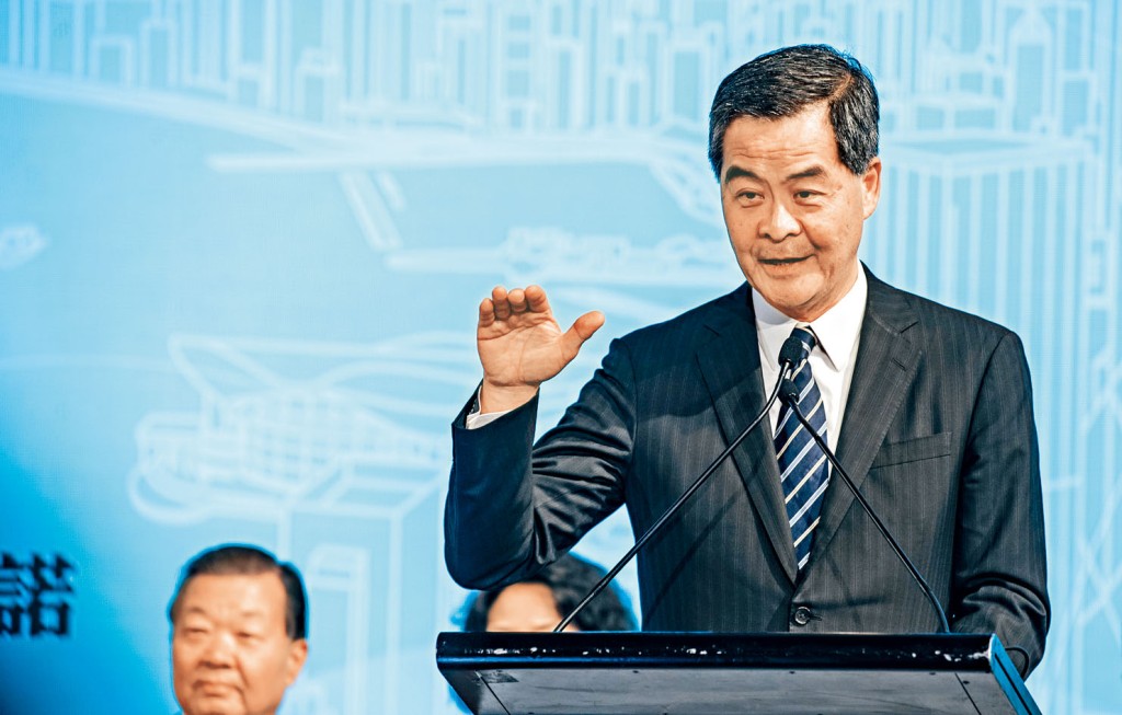 前行政長官梁振英昨日在facebook上，批判滙控聽命於英政府，但某些英國人當香港人「冇到」。