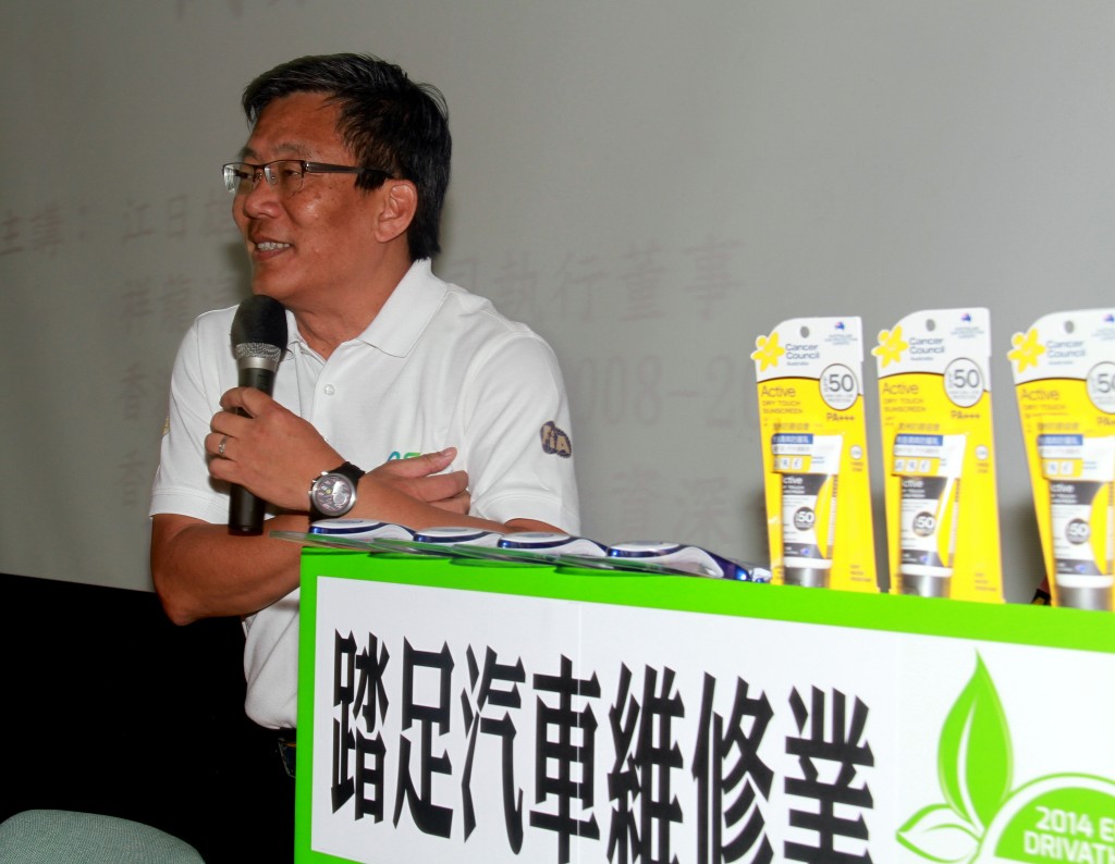 香港汽車高級駕駛協會主席江日雄。資料圖片