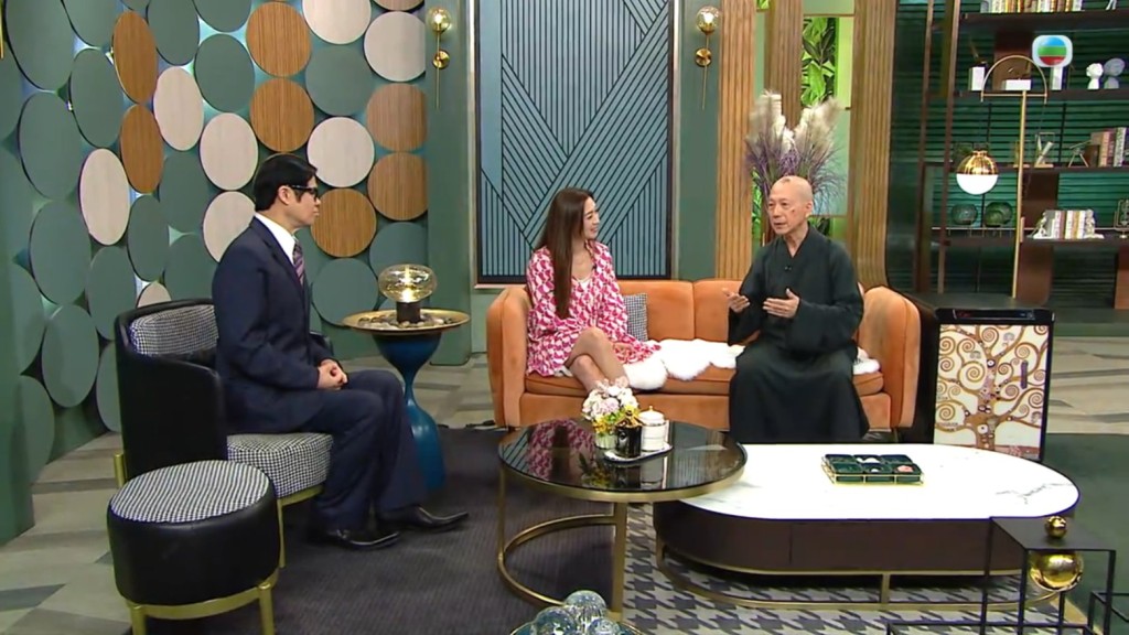 葉青霖透露將有個陶藝展覽，不少藝人都有參加。
