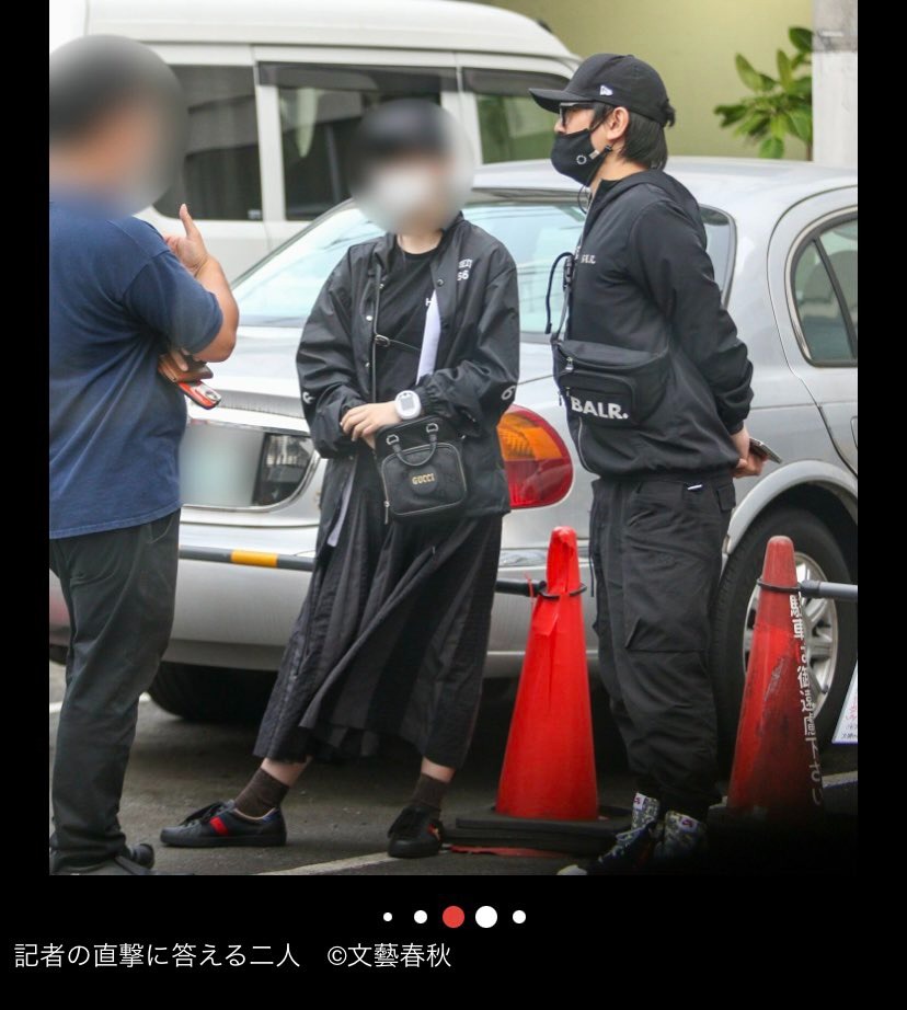 桑原彰向記者直認不倫。