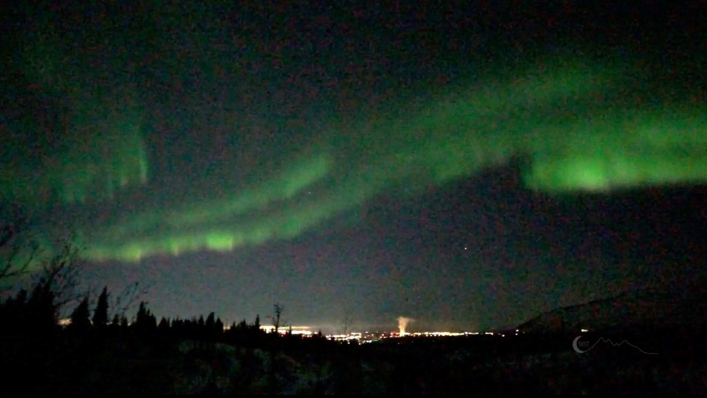 2023年2月26至27日間在阿拉斯加安克雷奇（Anchorage）拍攝到的極光。 路透社