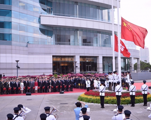 金紫荊廣場舉行國慶升旗儀式。