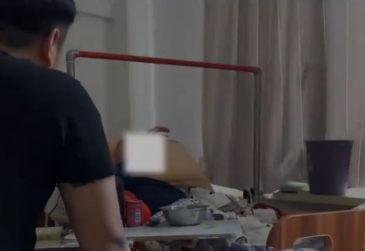 內地「外包兒女」服務悄然興起。抖音