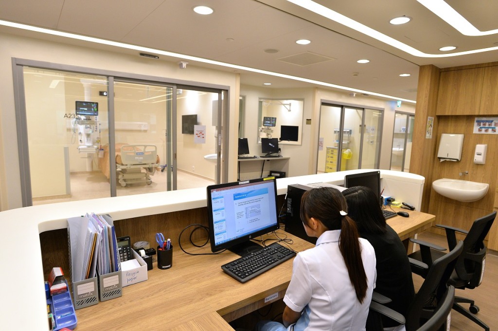 港怡醫院有男護士初步確診。資料圖片