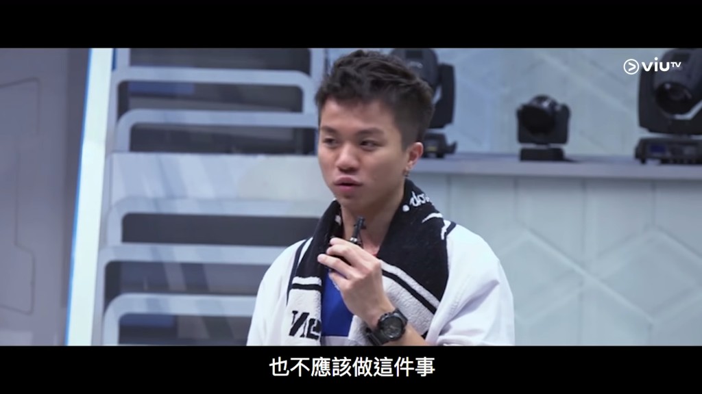 Moley喺《造星》第一季被網民批評性格唔好。