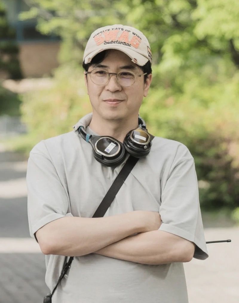 朴俊和又向演員們道歉,並指他們不需要為劇集爭議道致歉。 朴俊和又向演員們道歉,並指他們不需要為劇集爭議道致歉。