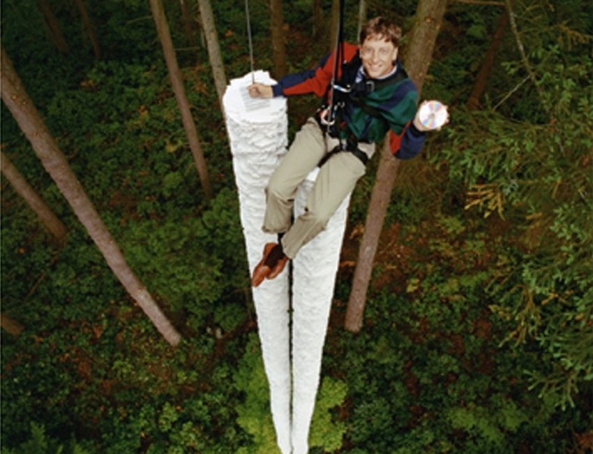 蓋茨在1994年介紹光碟。