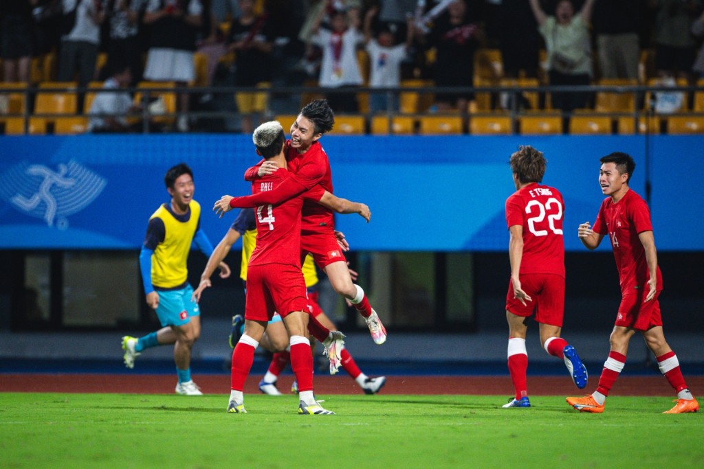 香港男子足球隊在杭州亞運以比數1比0擊敗伊朗，歷史性晉級4強。港協FB圖片