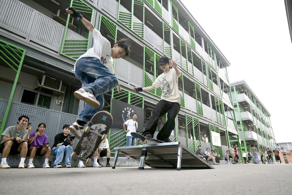 設有青年交流空間。 設有青年交流空間。