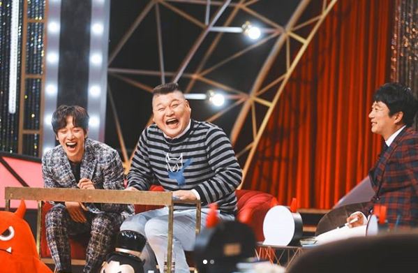容和已退出《Talk Mon》節目
