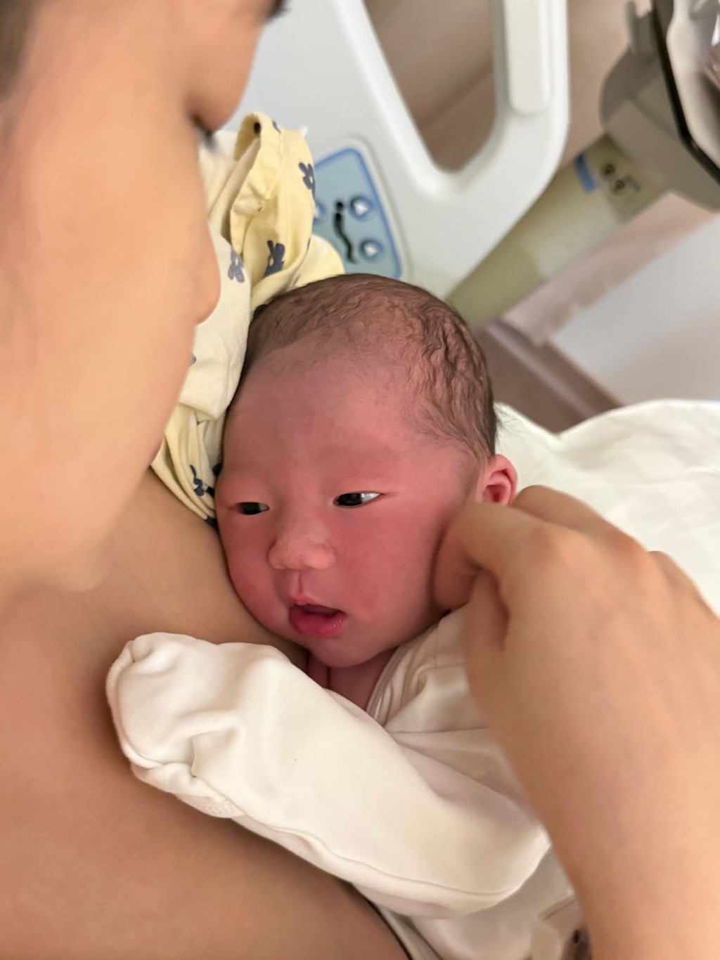 黃碧蓮的兒子好可愛。