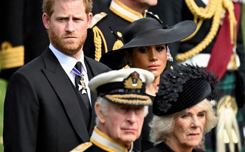 哈里王子与妻子梅根的Netflix纪录片，大肆披露皇室秘辛。 路透社图