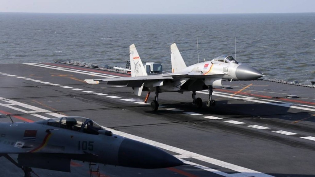 日方指解放軍殲-15兩度對日本航空自衛隊F-15戰機進行雷達照射。 新華社資料圖