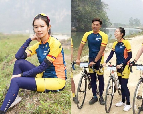 麥明詩穿上戰衣以為踩返車，原來只為來取景跟同伴合照。（ig圖片）