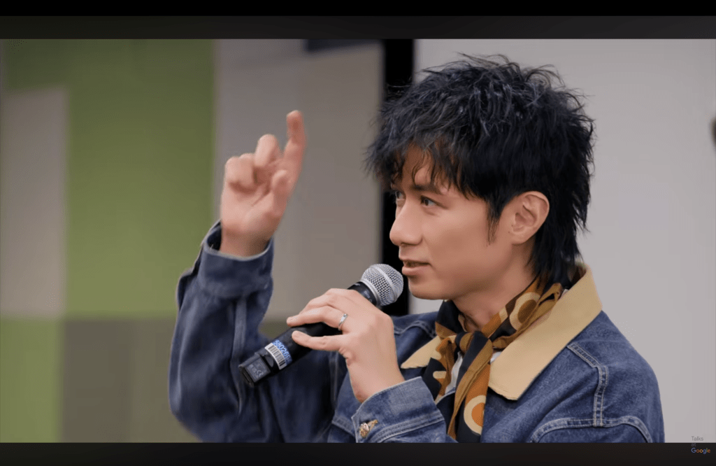 作為演員、設計師、漫畫家及企業家的古巨基有好多經歷。 作為演員、設計師、漫畫家及企業家的古巨基有好多經歷。