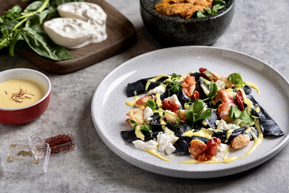 海膽墨魚汁意大利雲吞配慢煮龍蝦肉