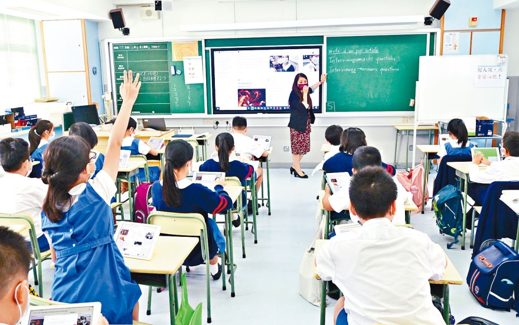 教联会调查发现，七成受访教师反对小学及幼稚园于下月十九日复课，反映他们对疫情好转的信心不大。