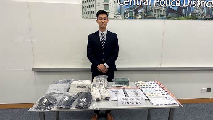 警方破網上購物「彈票黨」，拘捕4人。劉漢權攝