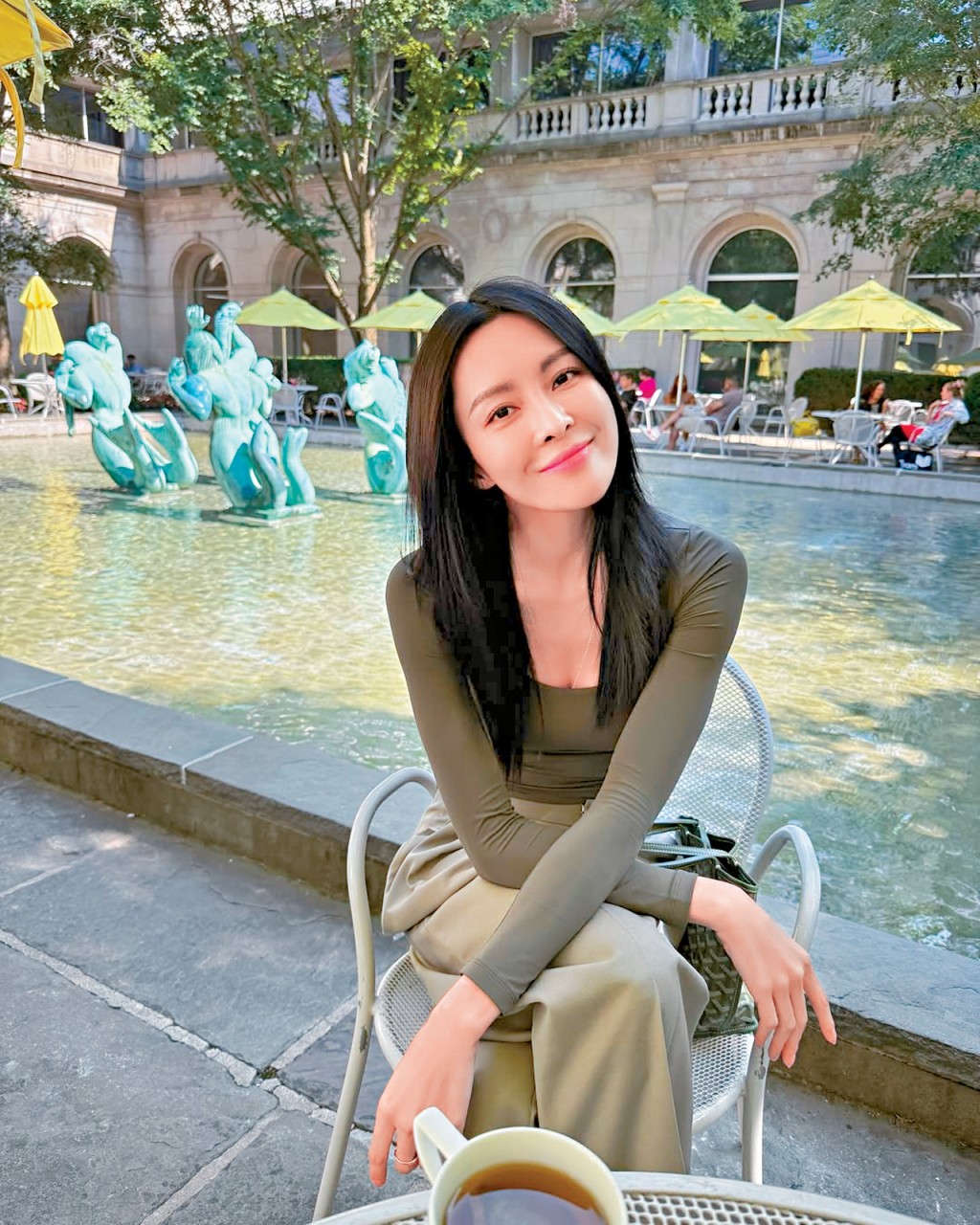 張曦雯早前到芝加哥與家人相聚兼度假,並順道散心療情傷。