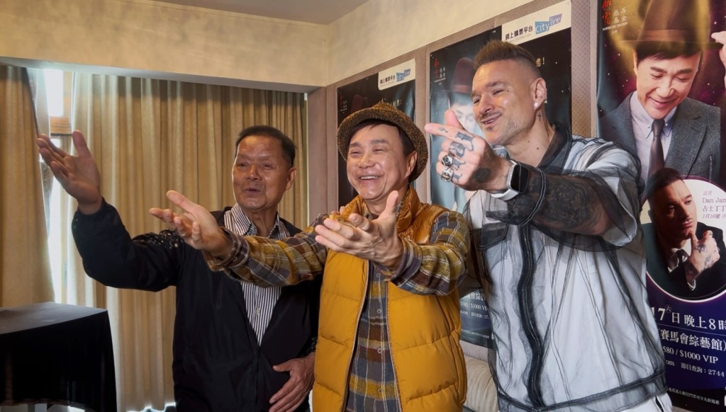 區瑞強（Albert）為推廣英文歌三度開騷。