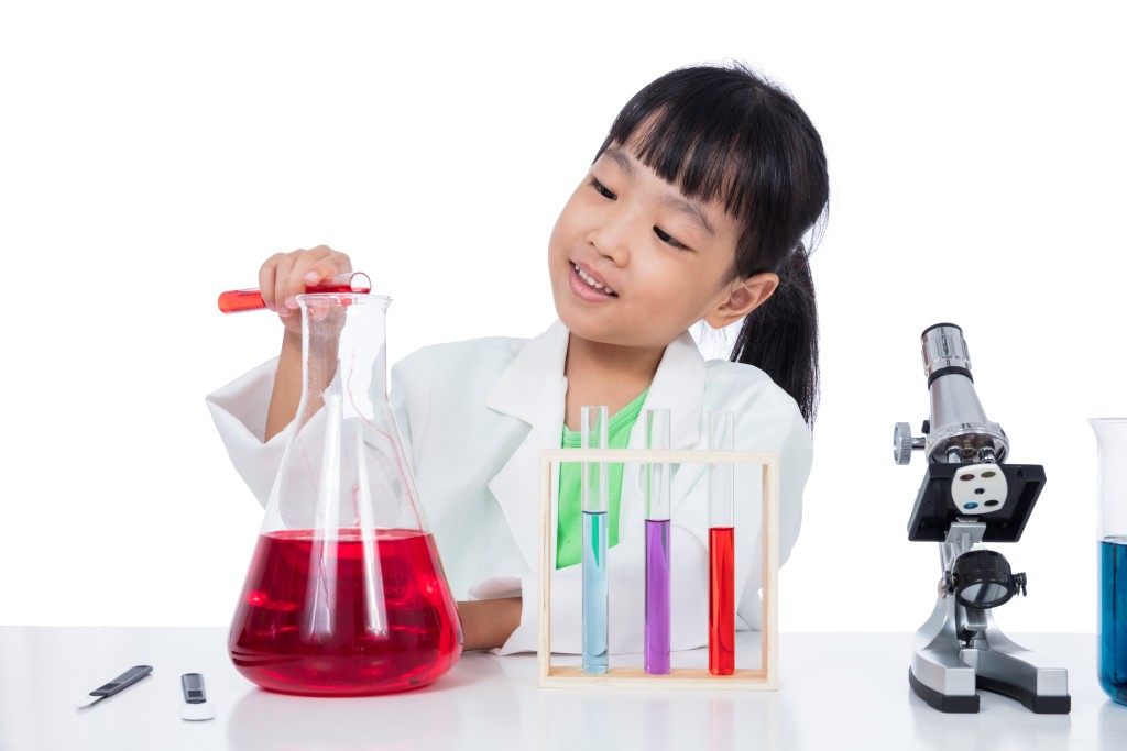 各人有其長處,部分孩子語文能力欠佳,但可能擅長其他範疇,如科學、藝術、音樂等。