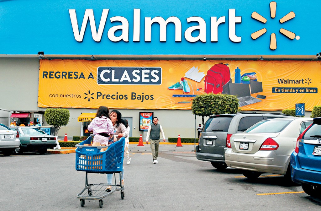 今年美国零售商在年底采购旺季的招聘人数，预计至少是15年来季节性招聘最低水准。