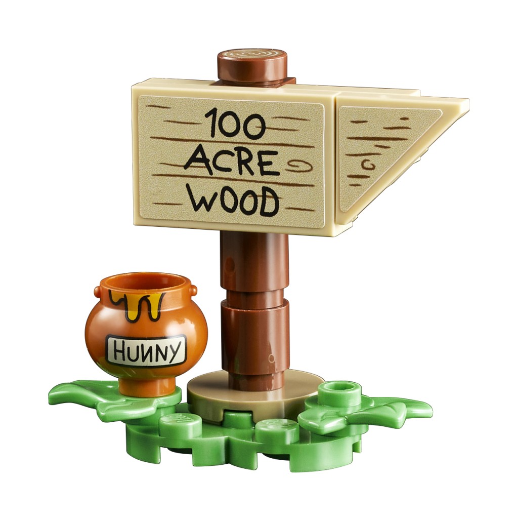 細看還能發現「100 Acre Wood」指示牌。