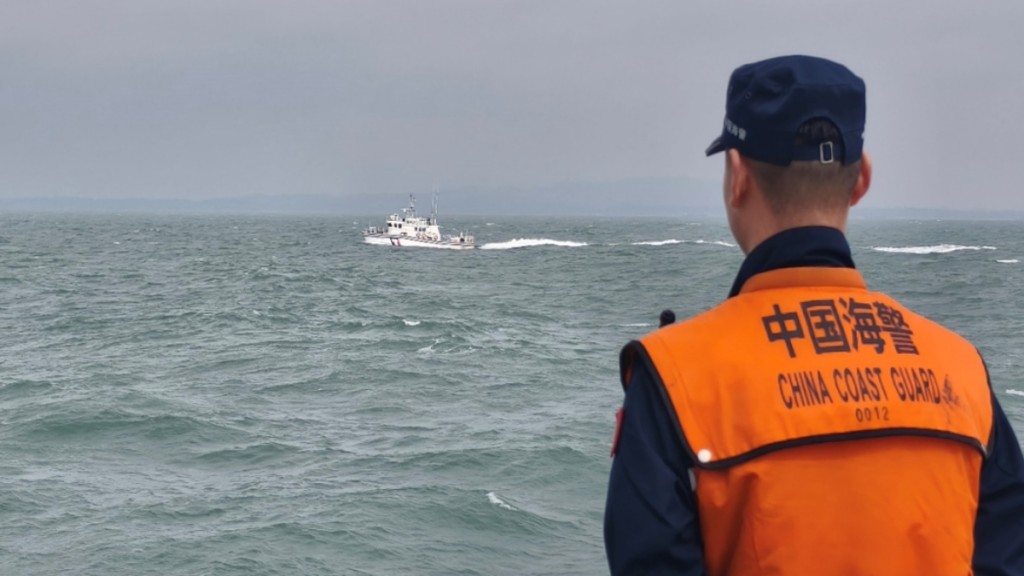 福建海警在金門附近海域開展執法巡查。（央視軍事）