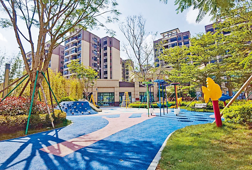 ■珠海盘诚丰雅园现来港推售。