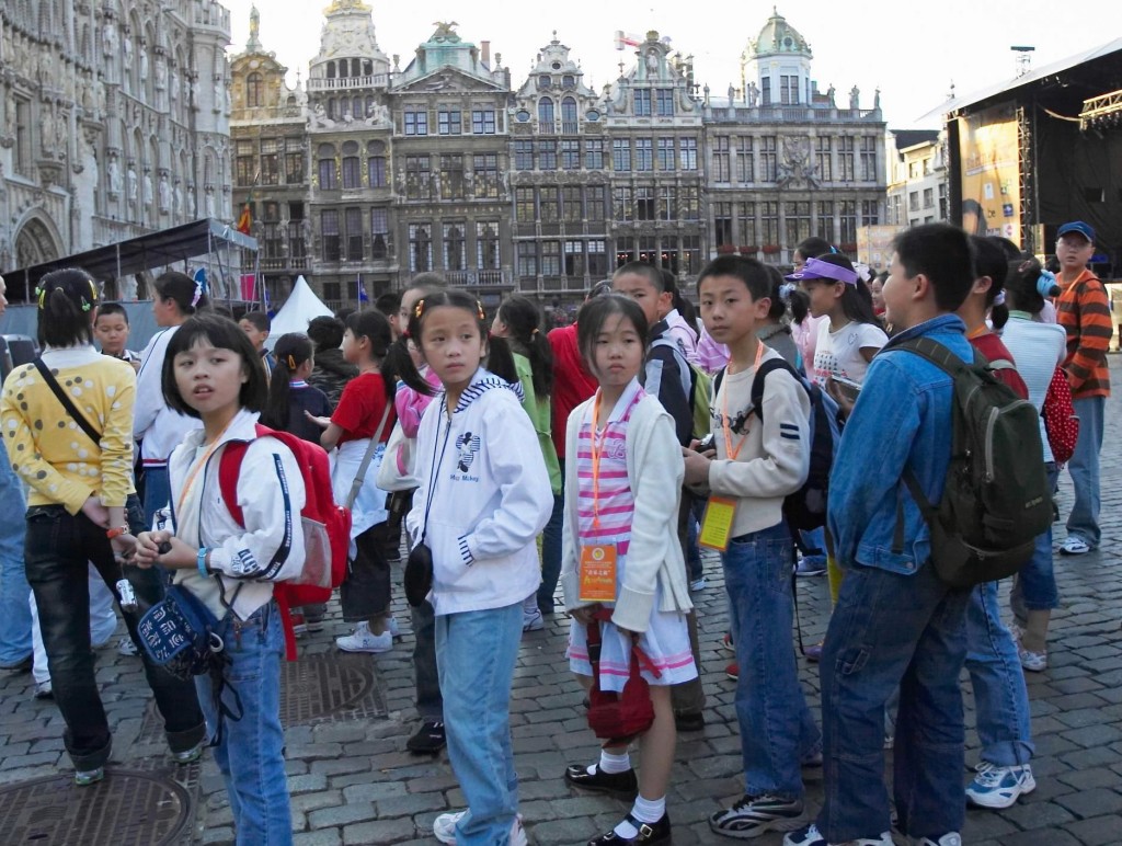 疫情前在欧洲旅游的中国游客。　资料图