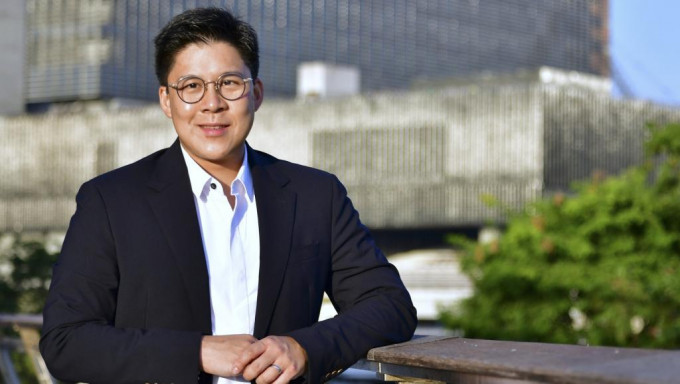霍啟剛指現時不少言論偏離初心,偏向包括對企業、協會及個人的指控。資料圖片
