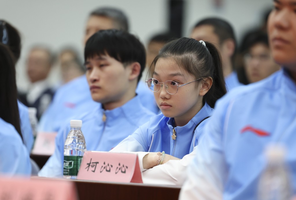体操运动员柯沁沁出席动员大会。 新华社 