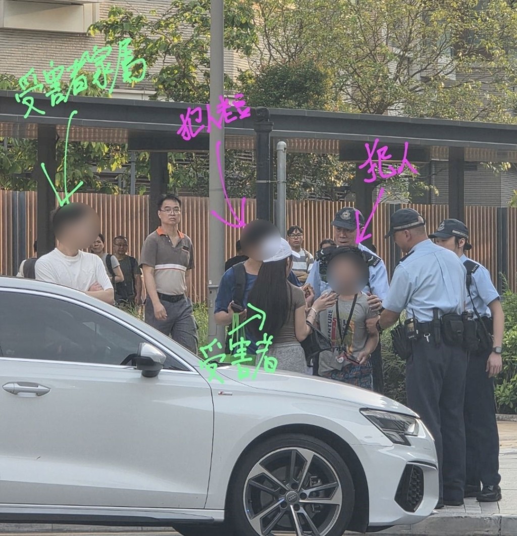 警員到場調查。 警員到場調查。
