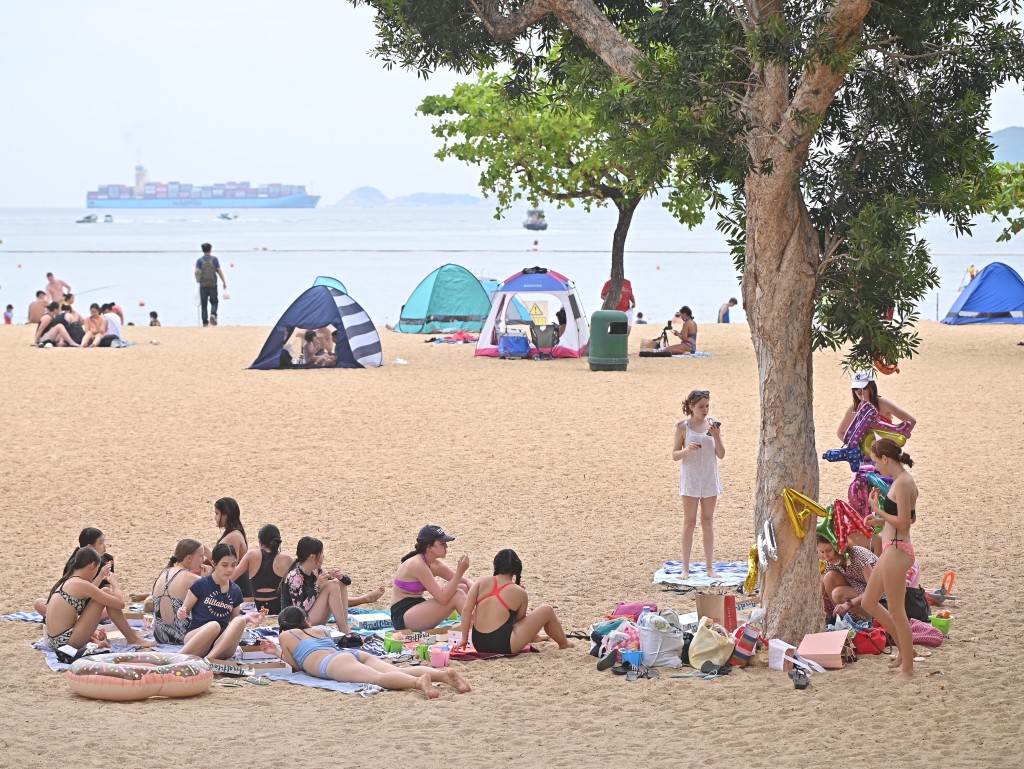 大多數餵哺母乳的婦女希望海灘提供更多母乳餵哺設施。資料圖片