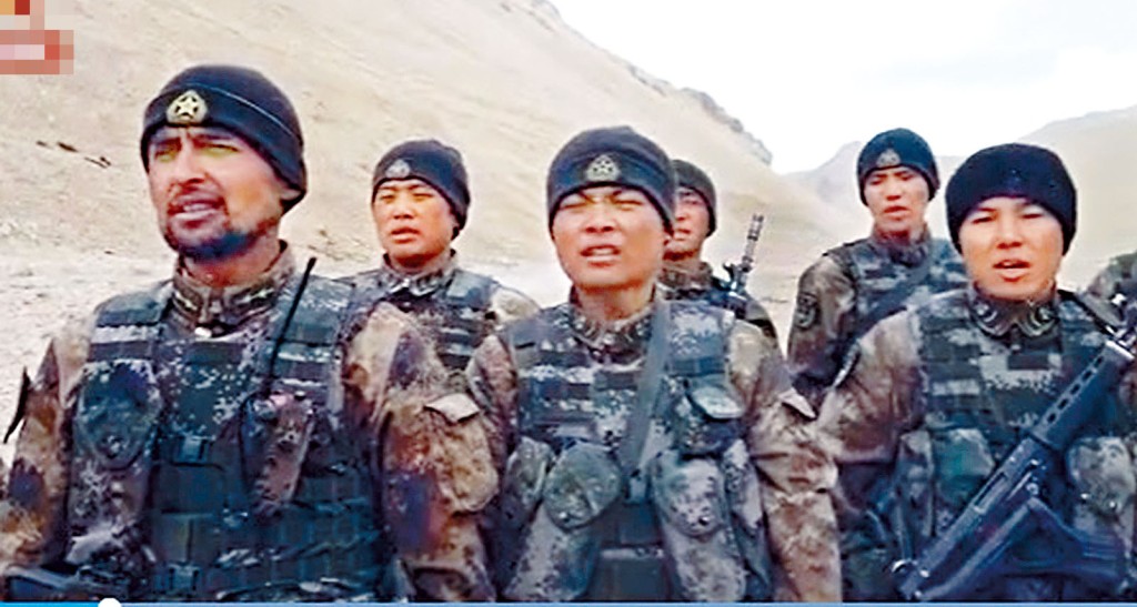 驻守中印边境的中国军人。