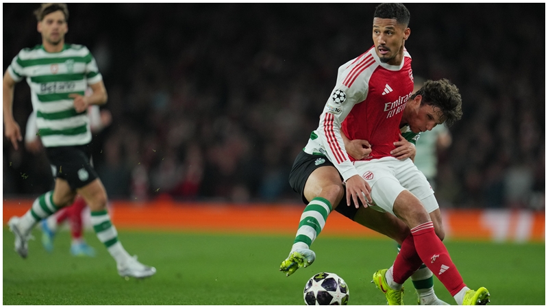 阿仙奴有沙列巴落場時，場均失球少過一球。AP