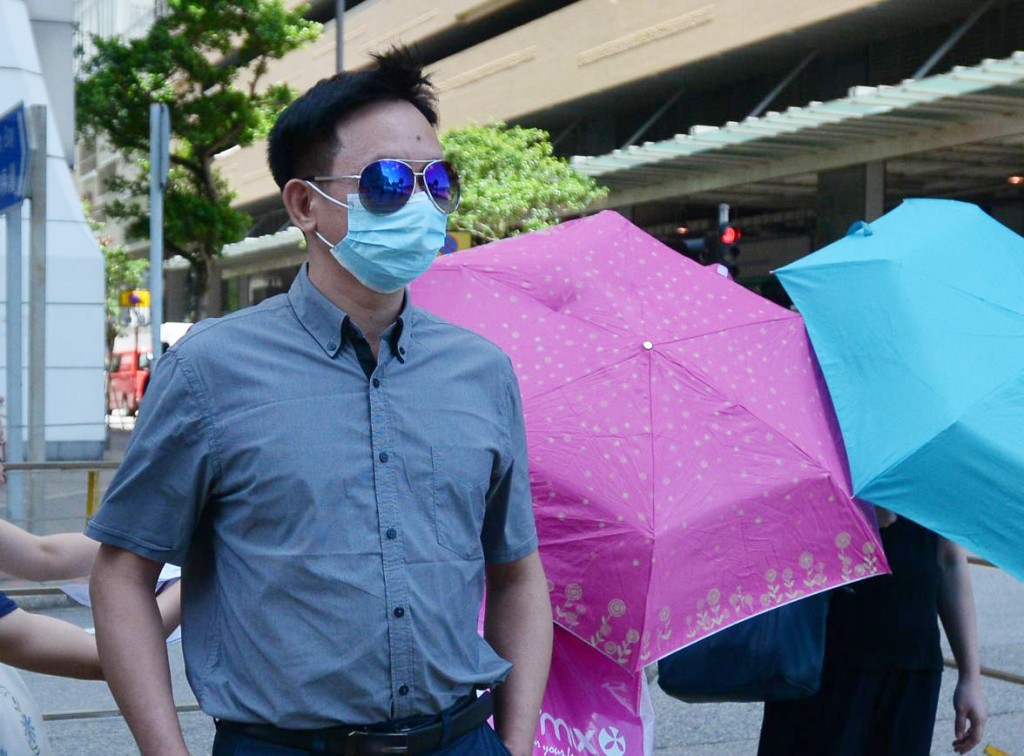 被告雷亞福。