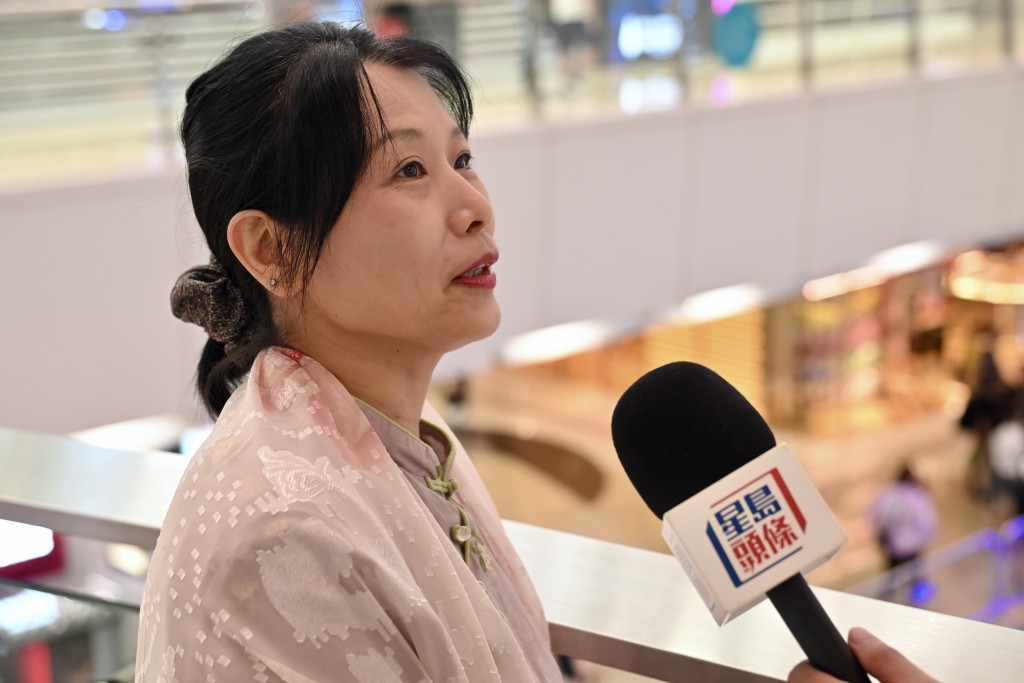 觀塘街坊吳小姐。