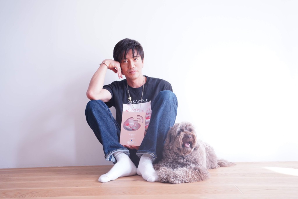 木村一視同仁，給香取的祝福跟去年草彅剛結婚是一樣。