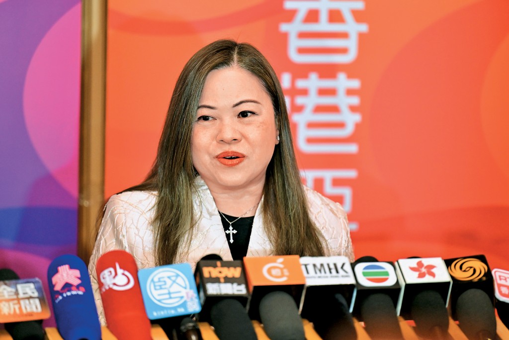 羅淑佩指開幕儀式表演嘉賓涵蓋老中青三代，既有殿堂級，亦有新生代，希望向市民呈獻最好陣容。